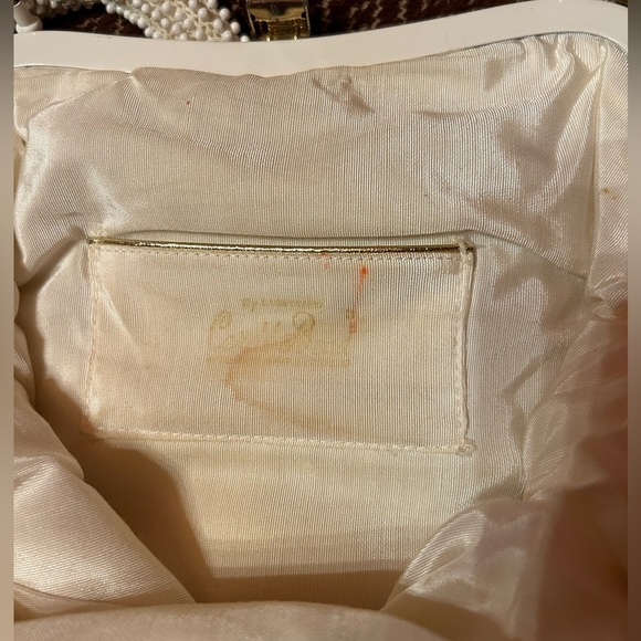 Code bead Vintage 1950's Antique Ivory Floral Beaded Purse - Picture 12 of 12